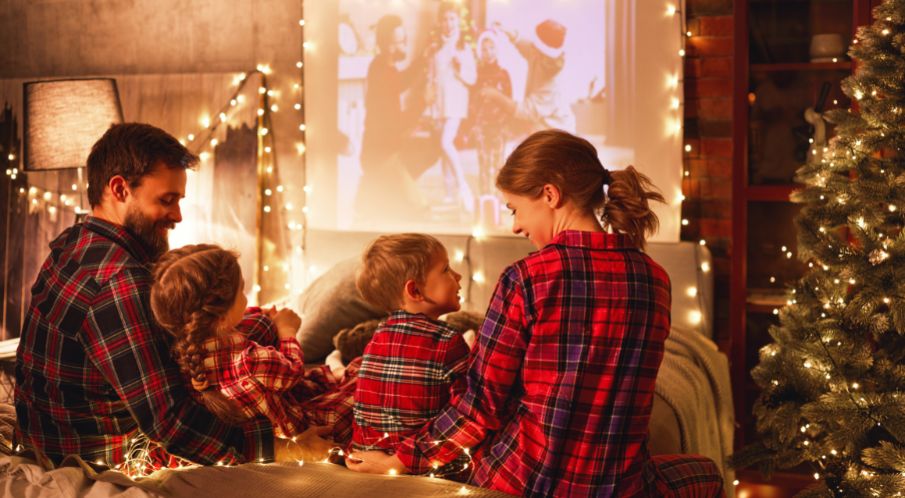 Fun Christmas Activities To Strengthen Your Family Bond
