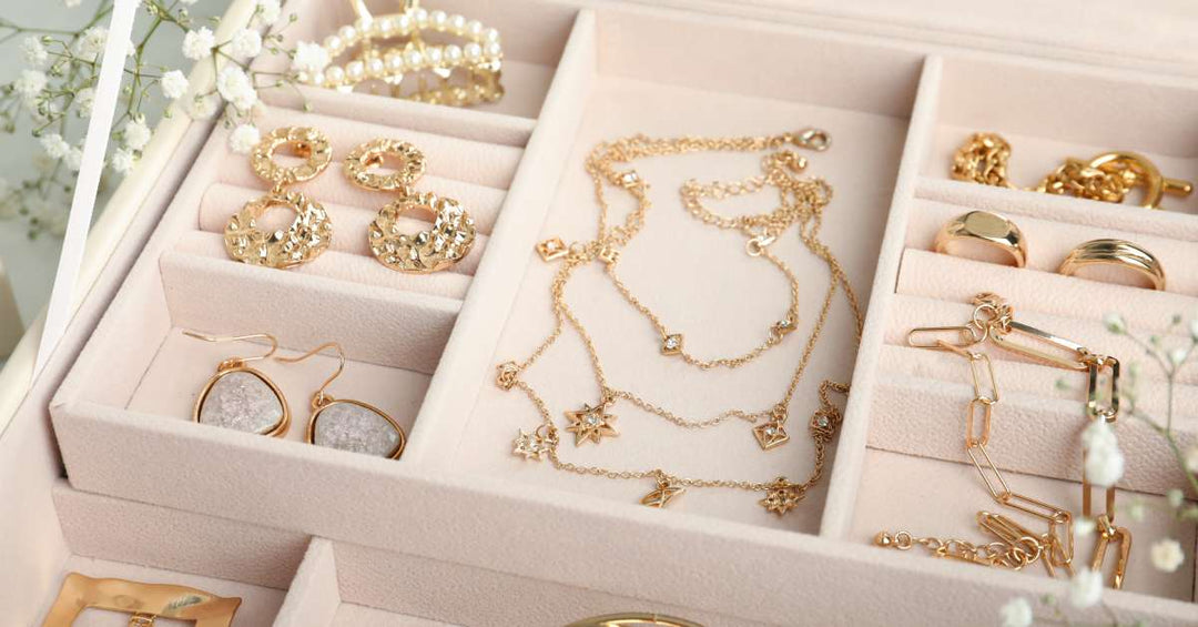 Tips for Choosing Jewelry for a Casual Look