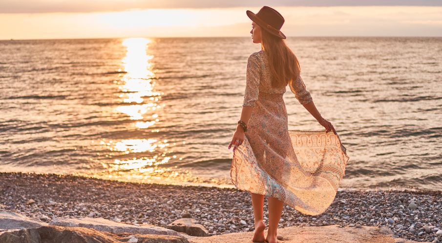 5 Styles of Clothing That Look Great Any Time of the Year