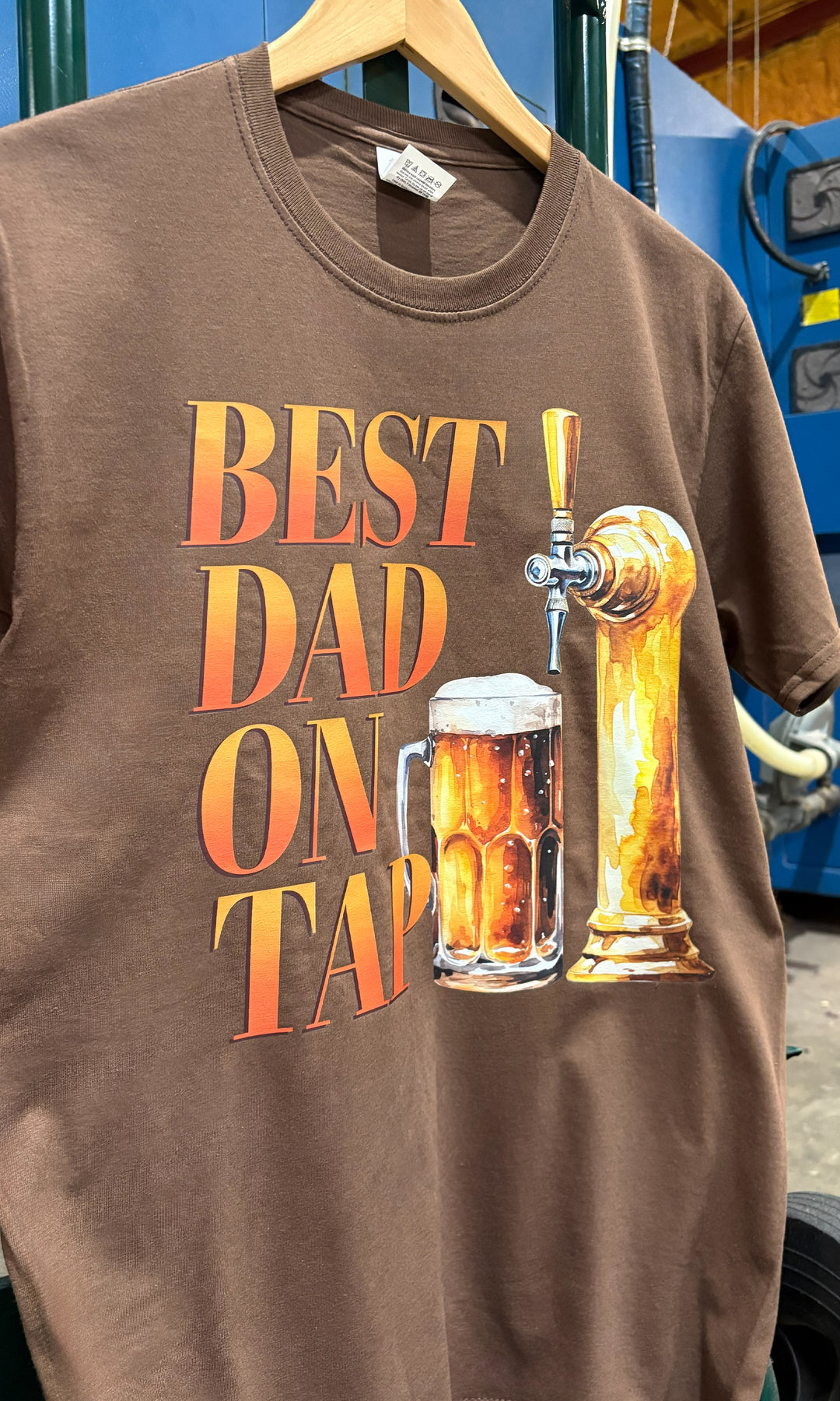 Best DAD On Tap Graphic T-Shirt