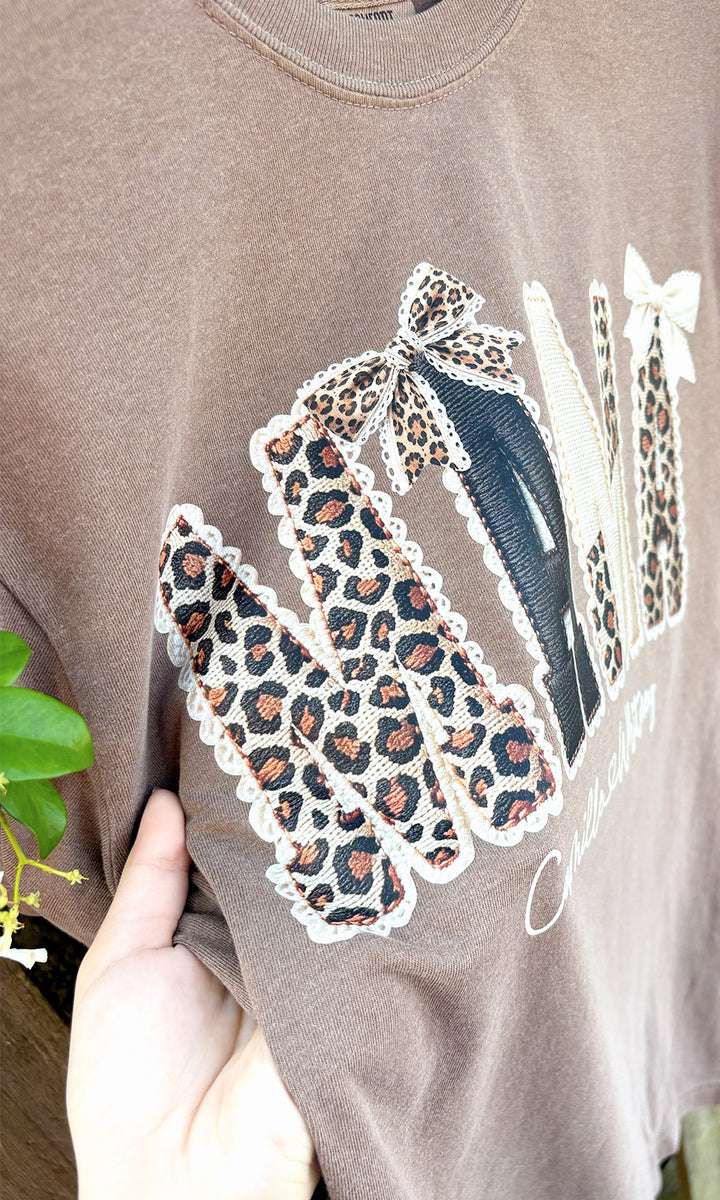 Custom MAMA Leopard  Graphic Comfort Color T-Shirt