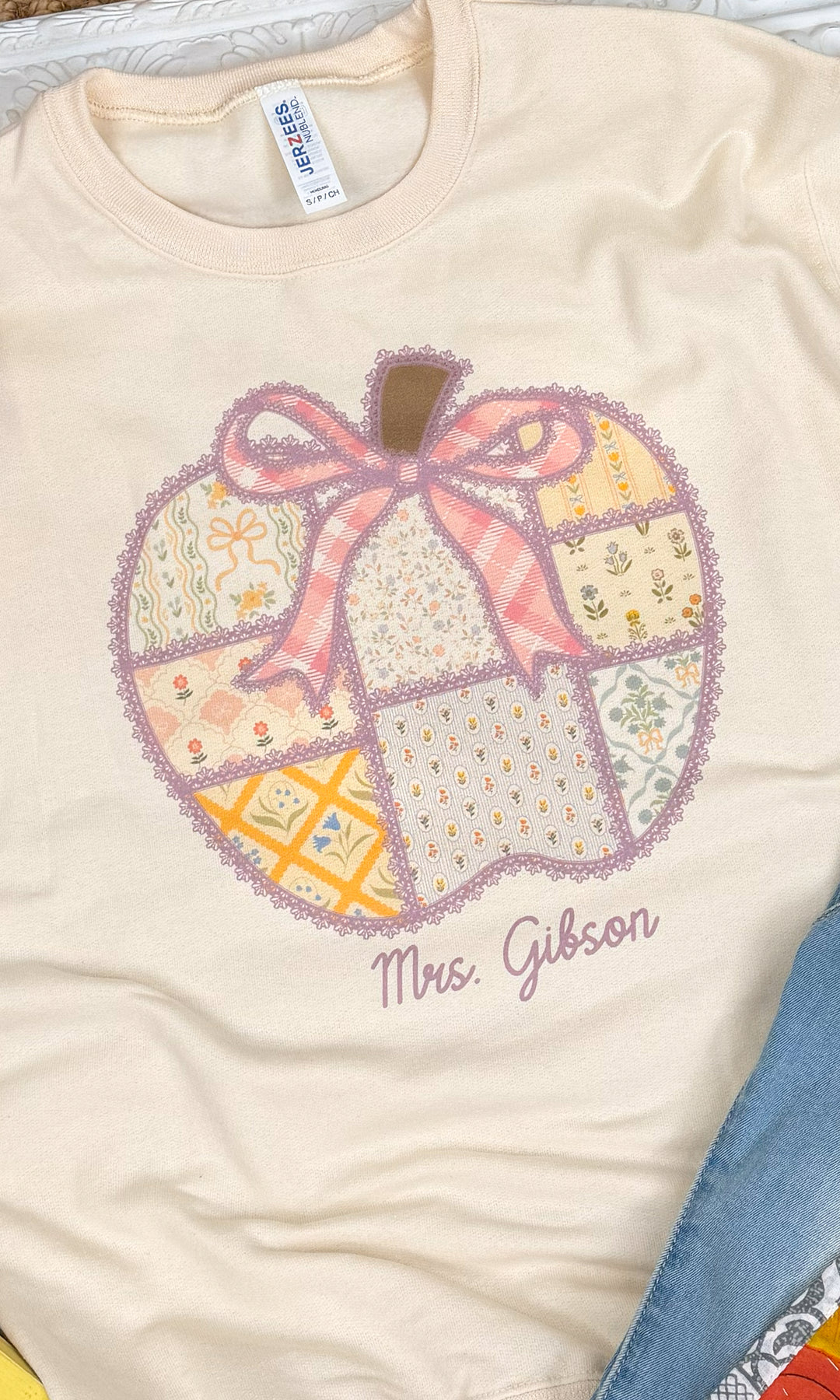 Custom Pattern Teacher Apple Graphic Sweatshirt