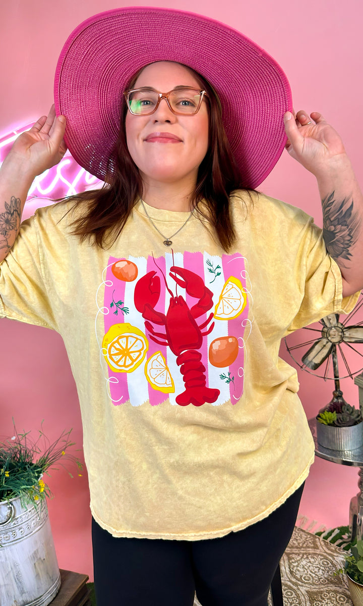 Cutesy Crawfish With Lemons Graphic T-Shirt
