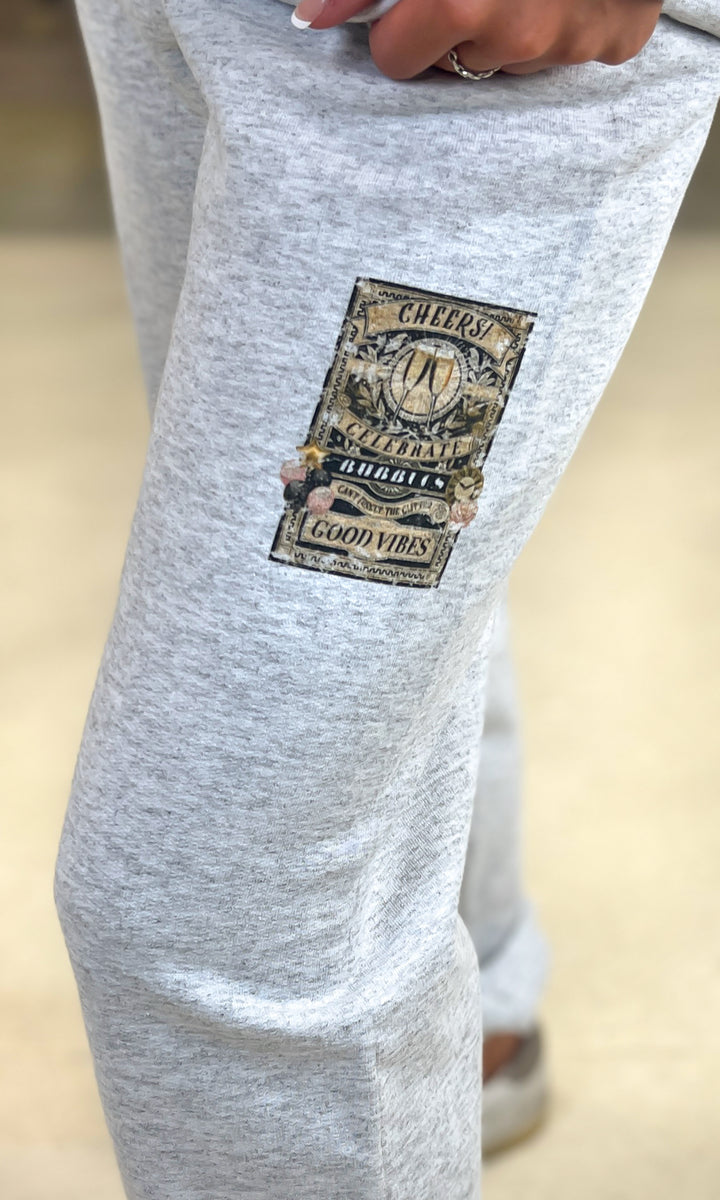 Holiday Vintage Label Ash Graphic Sweatpant