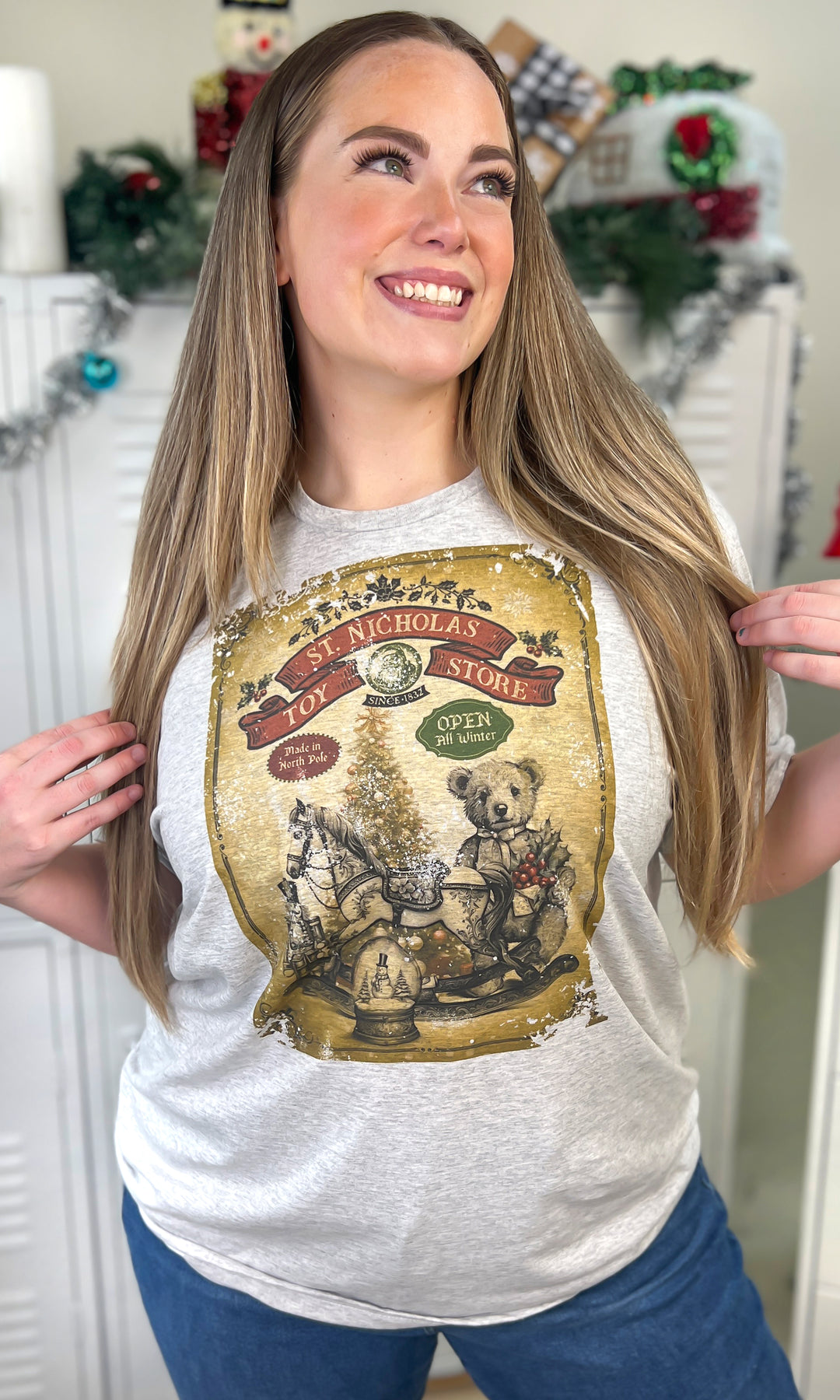 Holiday Vintage Label Graphic Ash T-Shirt