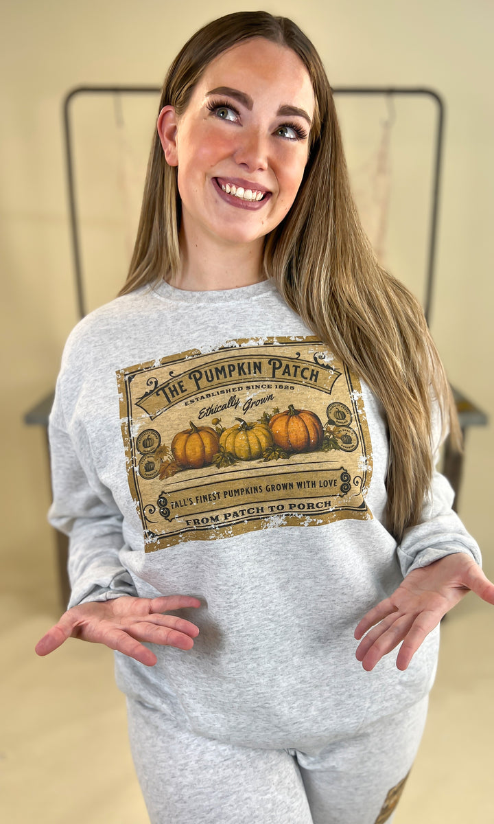 Holiday Vintage Label Ash Graphic Sweatshirt