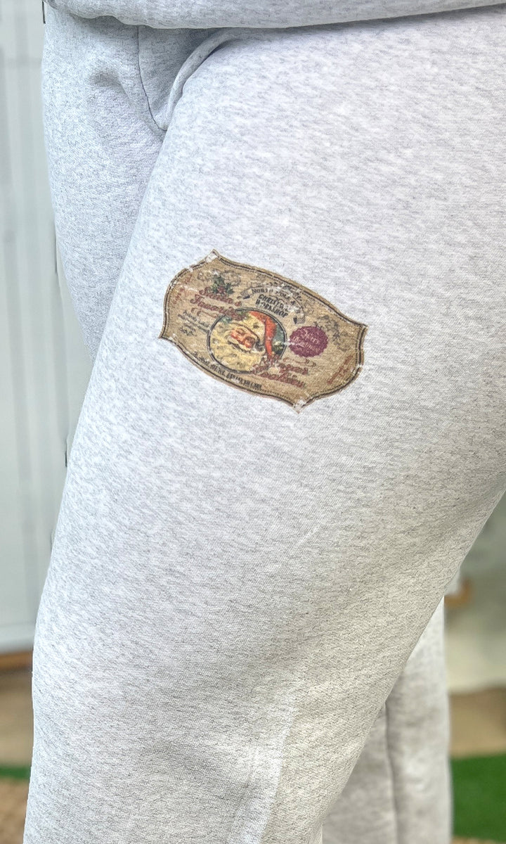 Holiday Vintage Label Ash Graphic Sweatpant