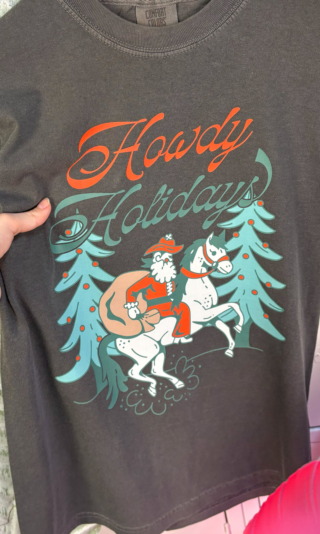 Howdy Holidays Graphic Comfort Color T-Shirt
