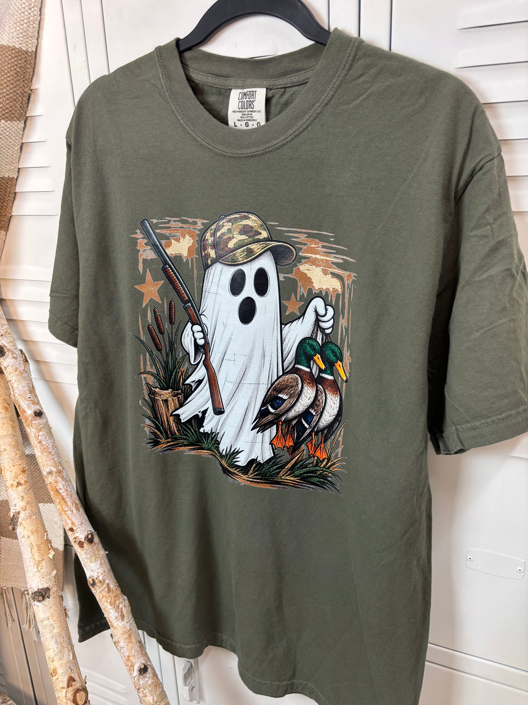 Hunting Ghost  Graphic Comfort Color T-Shirt