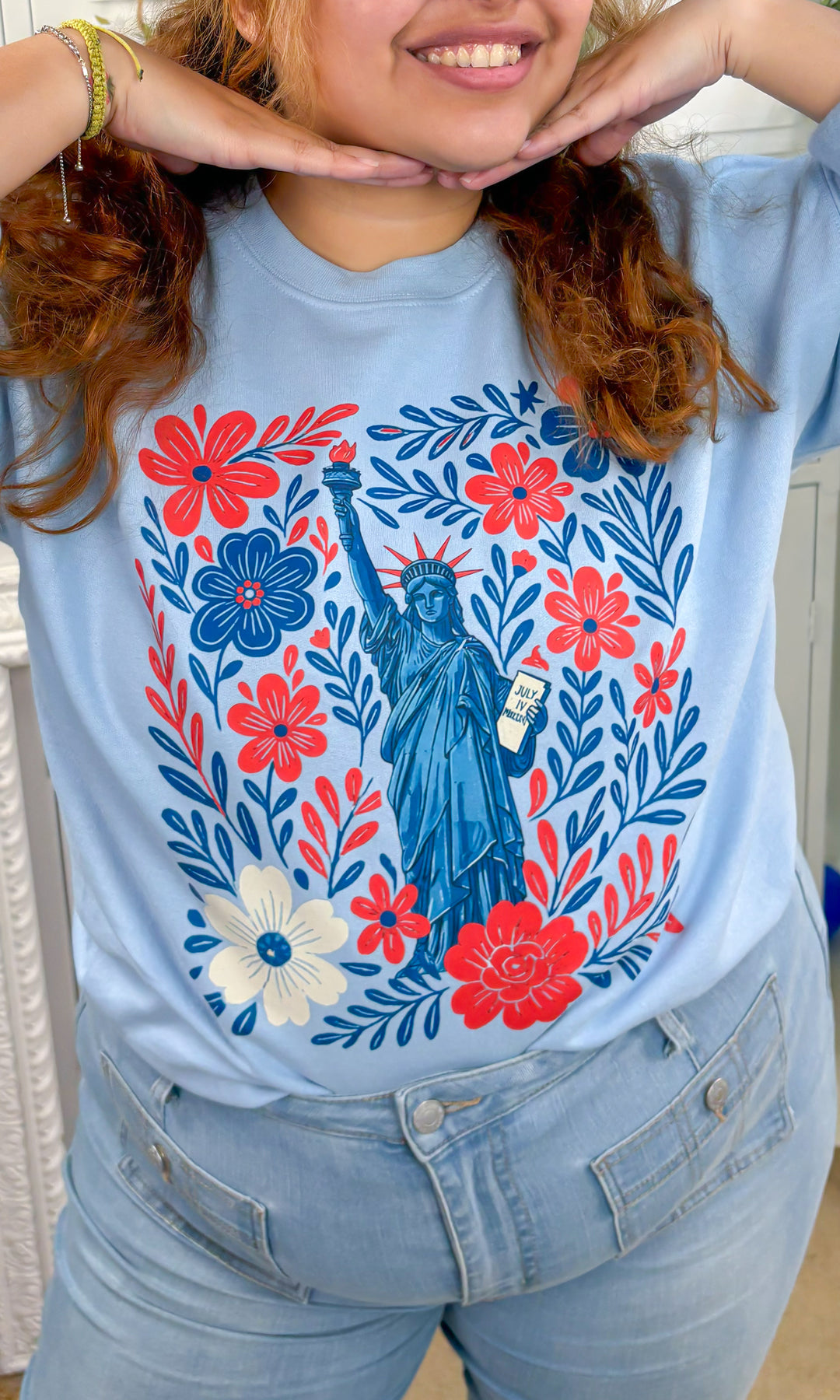 Lady Liberty Flowers Graphic Sweatshirt