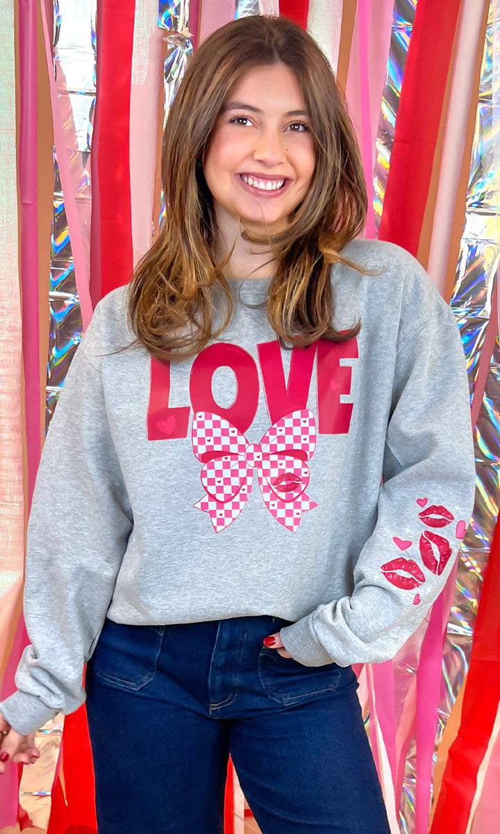 Love Bow Graphic Sweatshirt