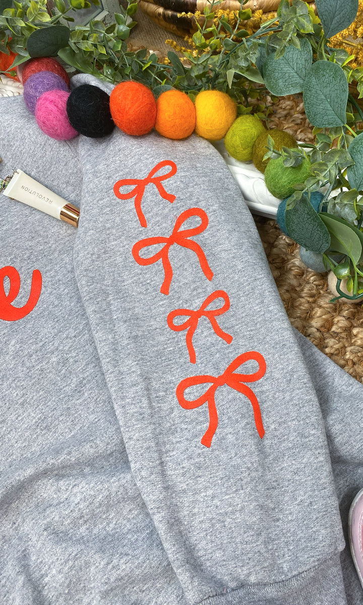 Lovely Bows Graphic Sweatshirt