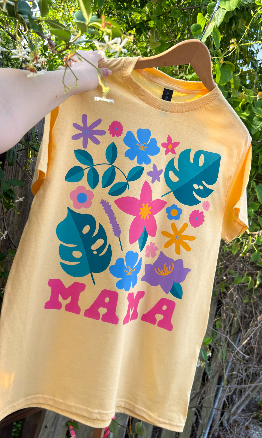 MAMA Coastal Floral Graphic T-Shirt