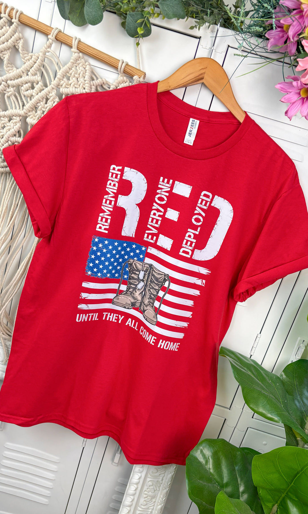 Memorial RED USA Boots Graphic T-Shirt