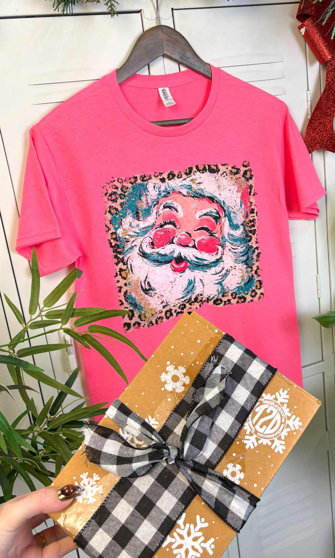 Paint Splatter Leopard Santa Graphic T-Shirt