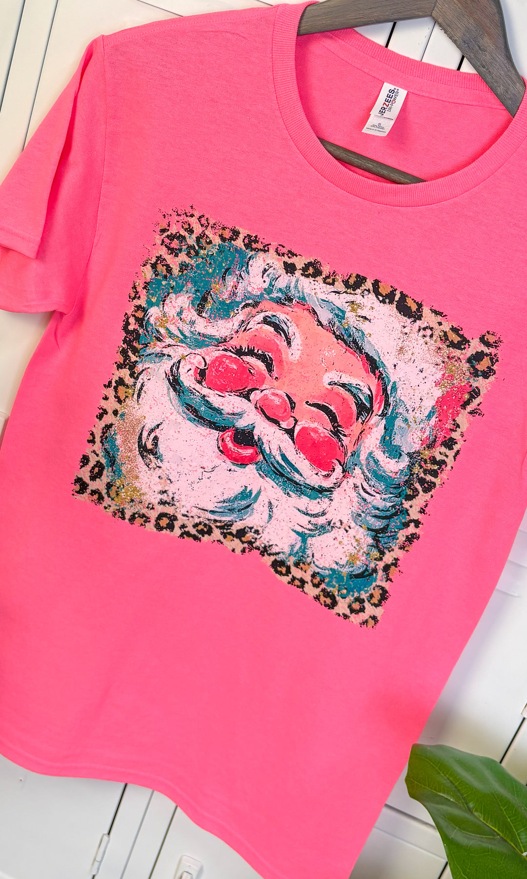 Paint Splatter Leopard Santa Graphic T-Shirt