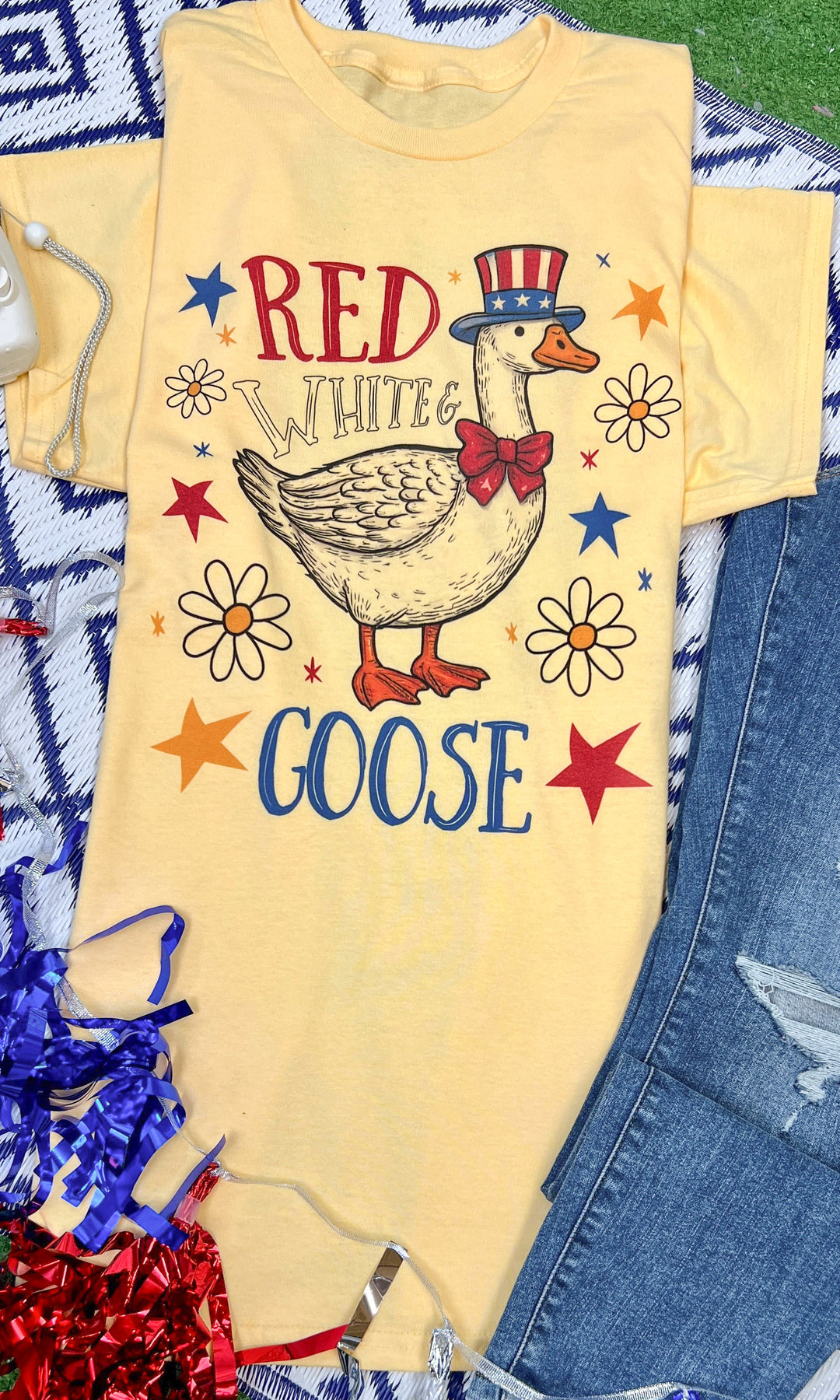 Red White and Goose Patriotic Graphic T-Shirt