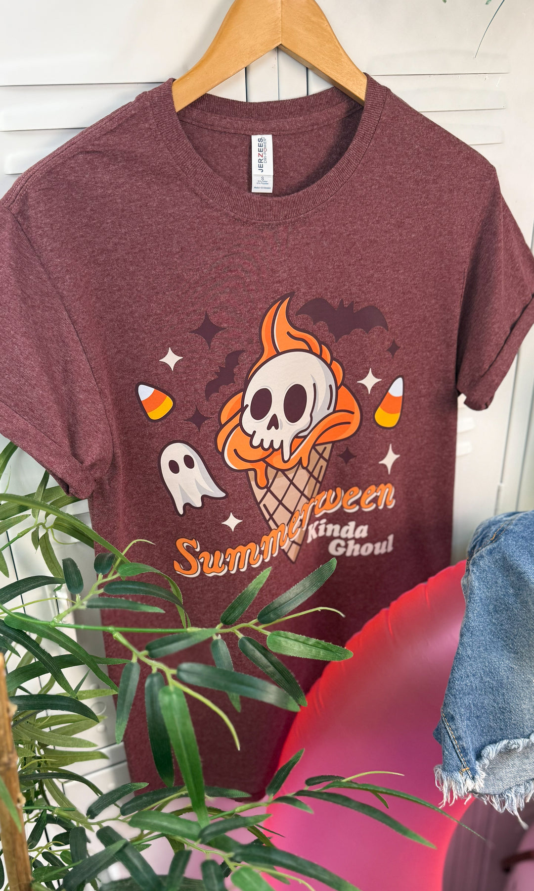 Summerween Kinda Ghoul Graphic T-Shirt