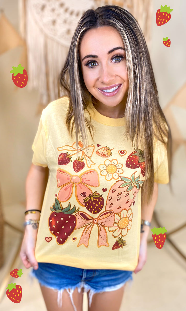 Strawberry Bows Graphic T-Shirt