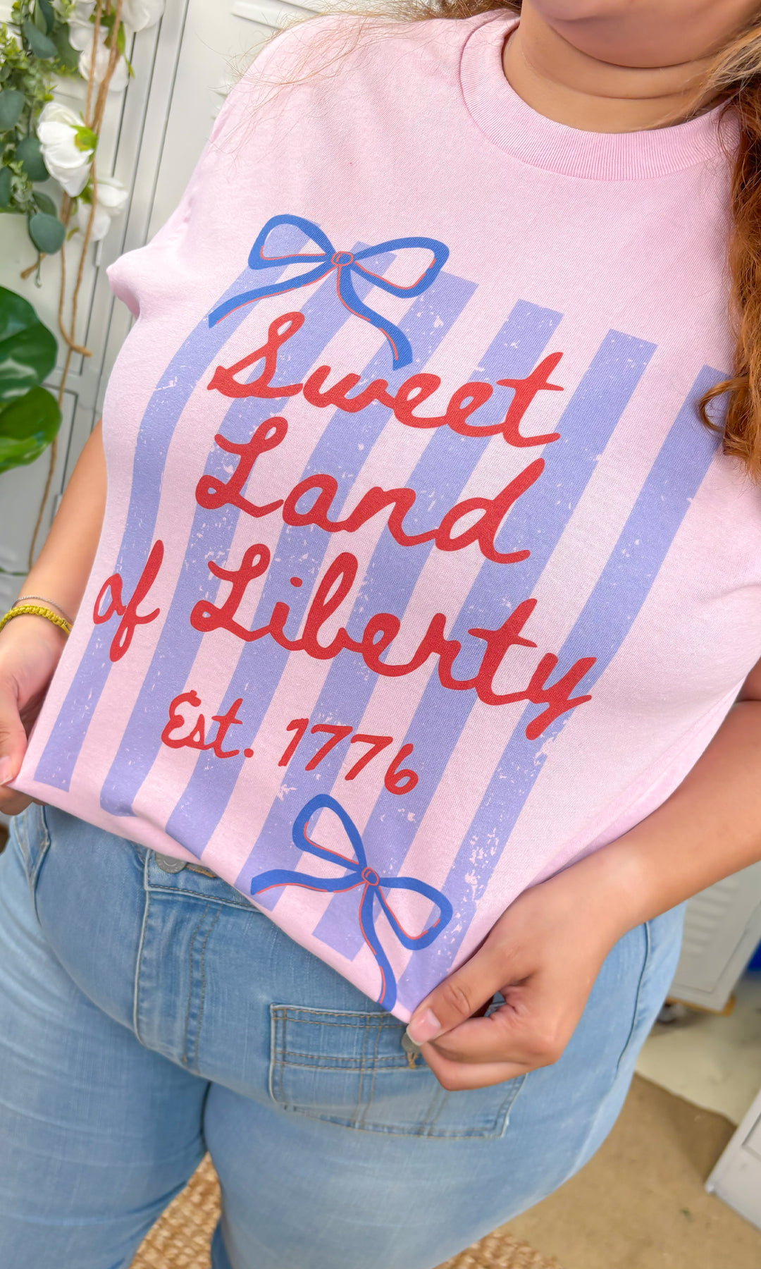 Sweet Land of Liberty Bows Graphic T-Shirt