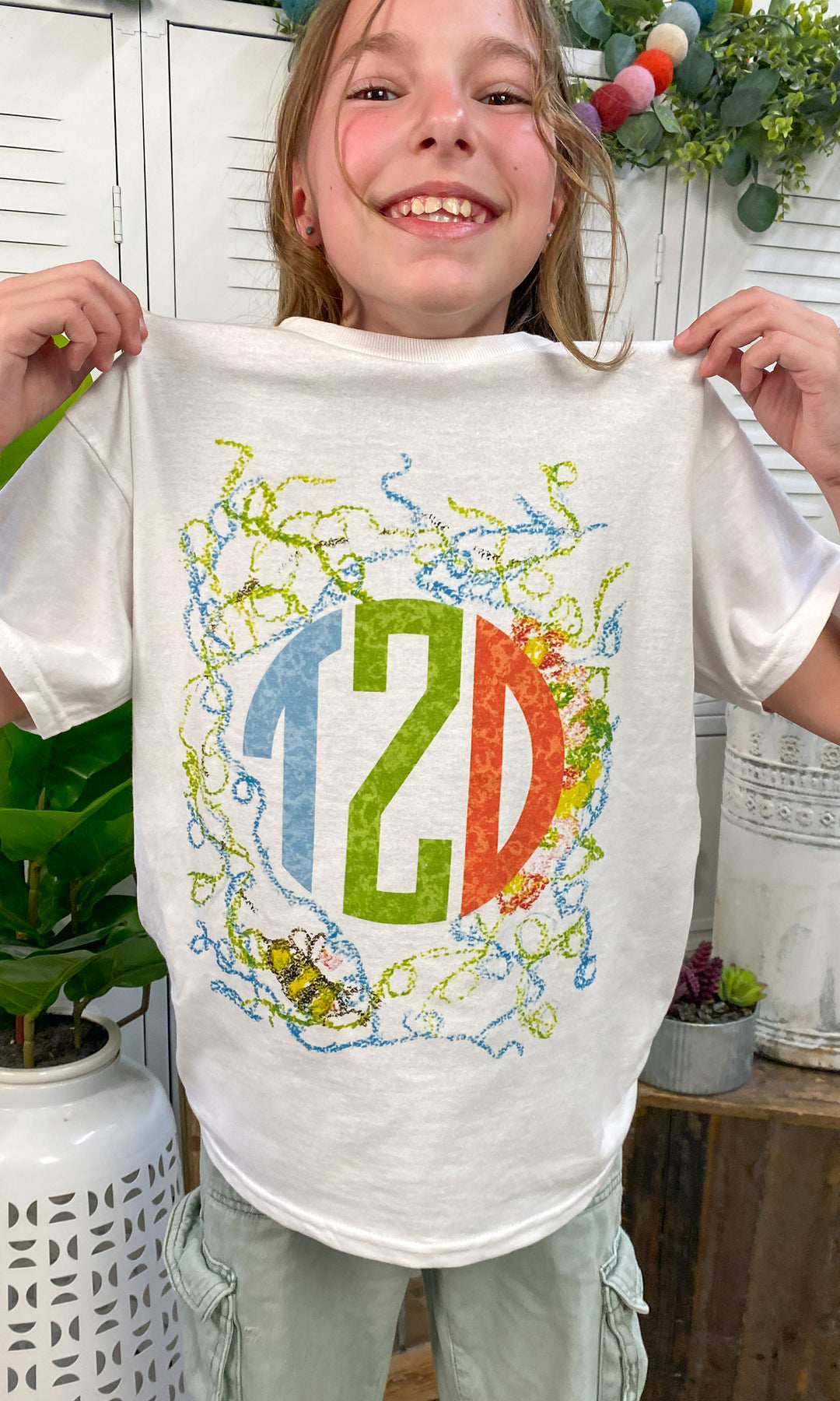 Tee 2 Bee Graphic T-shirt