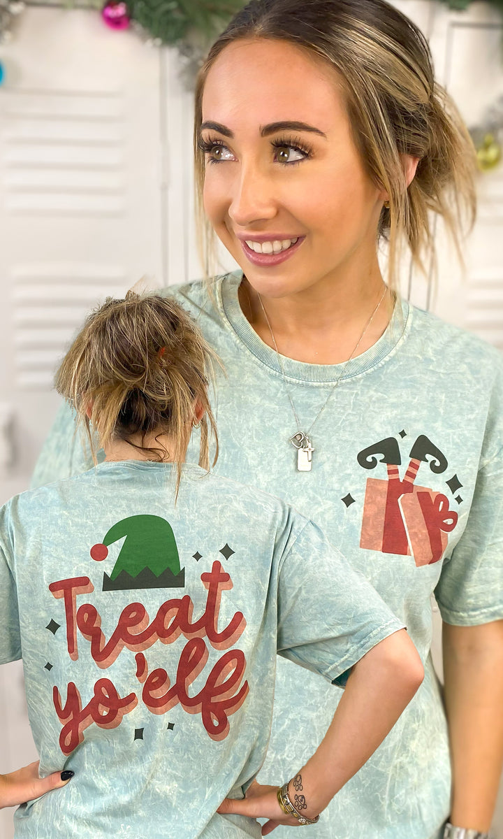 Treat Yo Elf Christmas Graphic Mineral Washed Shirt