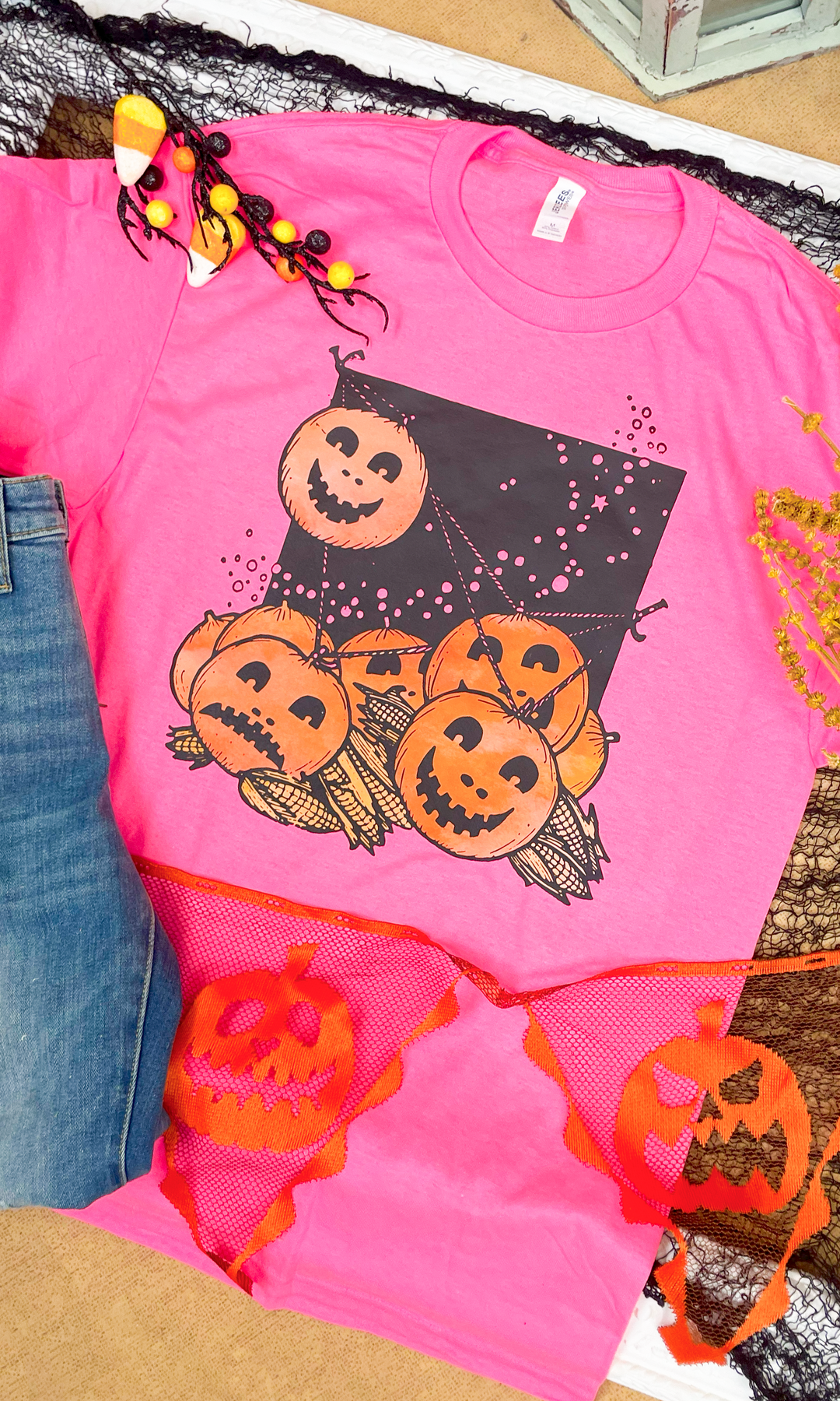 Vintage Pumpkin &amp; Corn Halloween Graphic T-Shirt