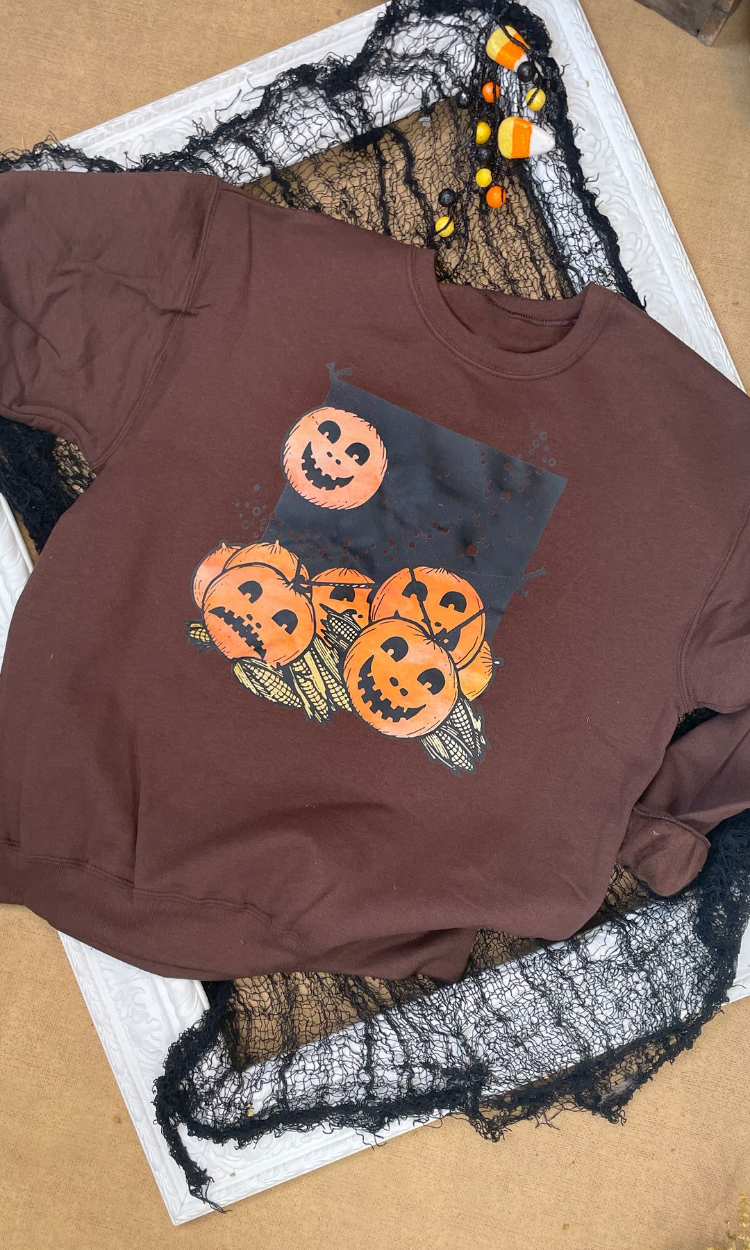 Vintage Pumpkin &amp; Corn Halloween Graphic Sweatshirt