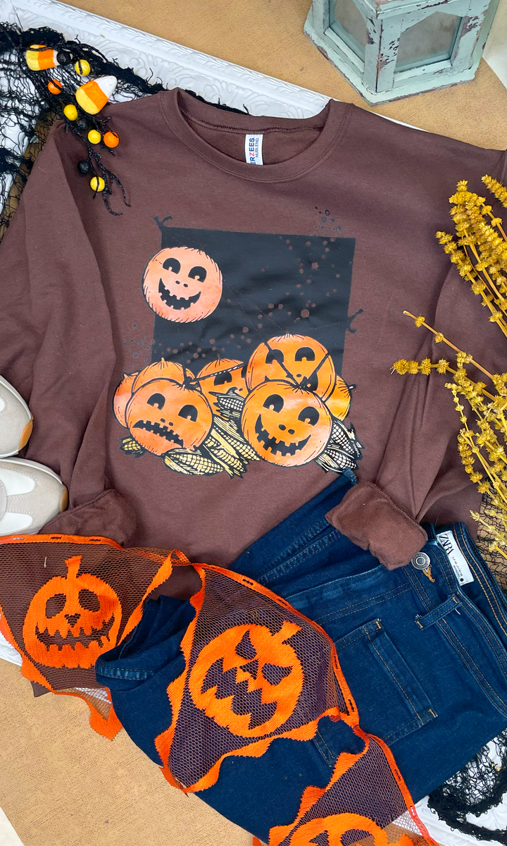 Vintage Pumpkin &amp; Corn Halloween Graphic Sweatshirt