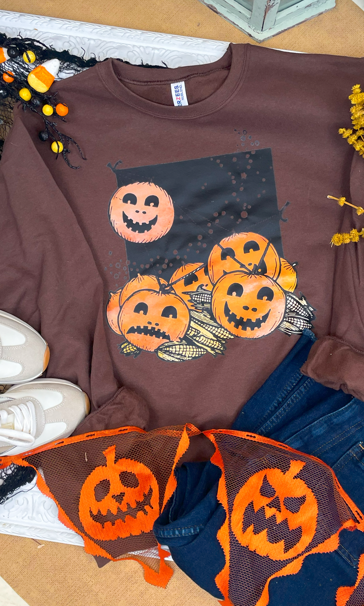 Vintage Pumpkin &amp; Corn Halloween Graphic Sweatshirt
