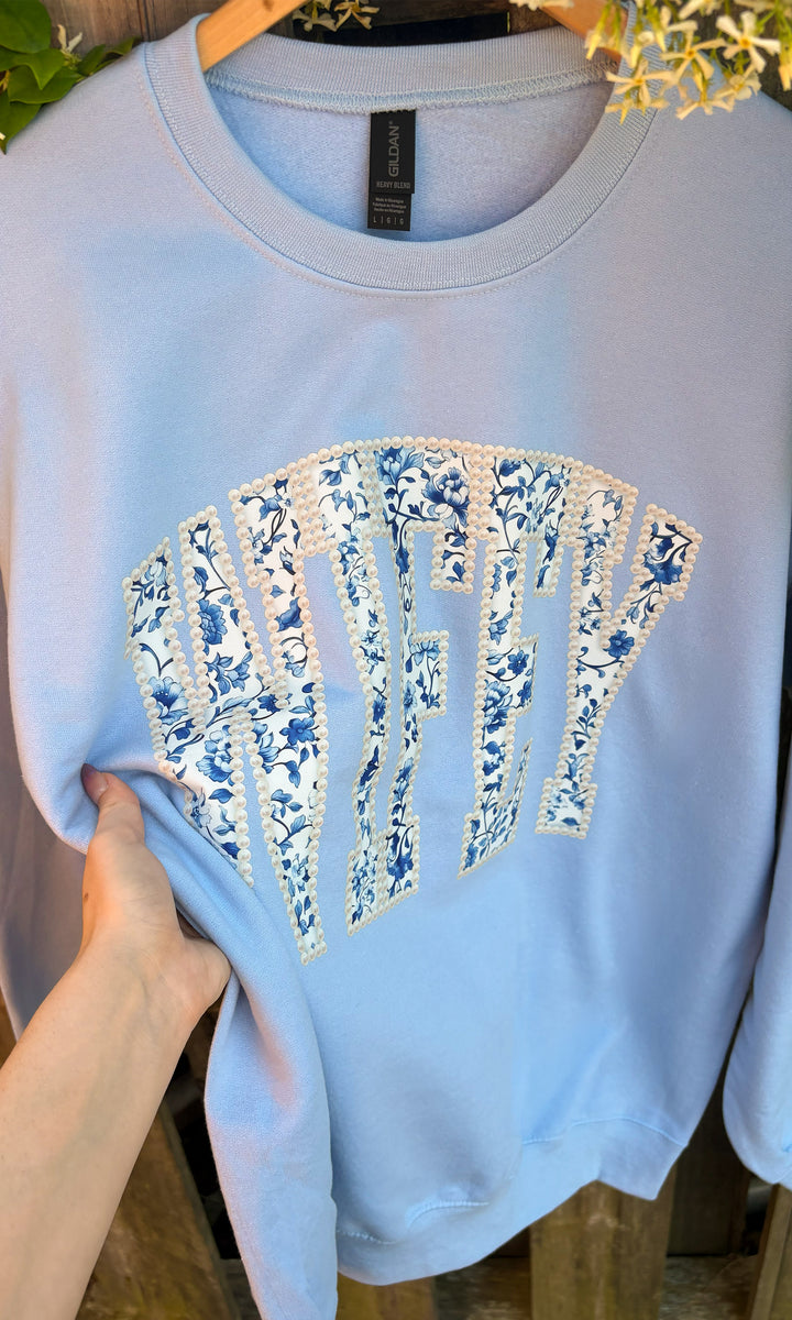 Wifey Pearl Graphic Sweatshirt