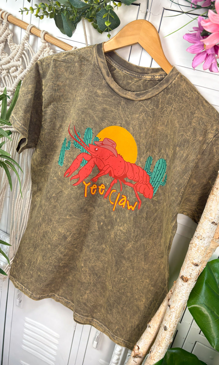 YEE-Claw Mineral Washed Graphic Shirt